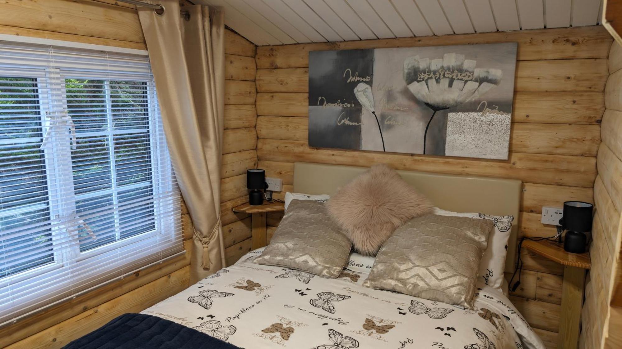 Snowdonia Log Cabin 2 Villa Trawsfynydd ภายนอก รูปภาพ